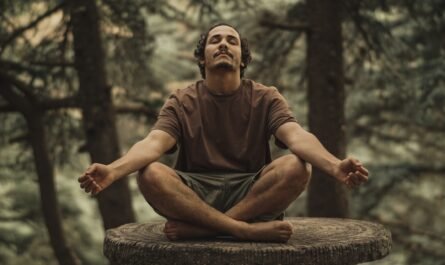 Green Calm Vibes ambs4m-xrzy-445x265 5 Micro-Meditations You Can Do Anywhere to Calm Panic  