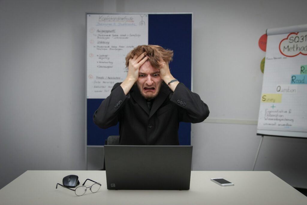 Green Calm Vibes ili1gmb9jes-1024x683 Workplace Anxiety Toolkit: Small Habits That Make a Big Difference  