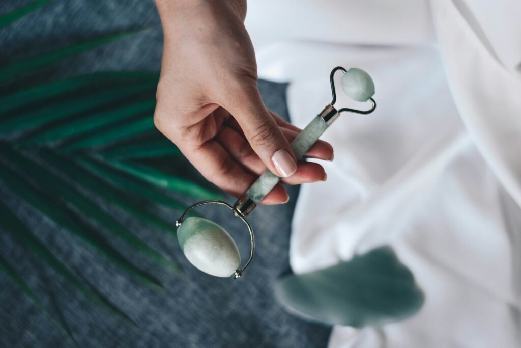 Green Calm Vibes q0y-1aorvjo-1024x683 Holistic Self-Care: Rituals That Go Beyond Skincare  